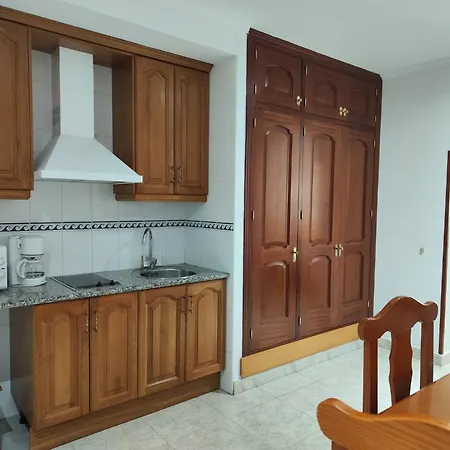 Apartamentos Leonor Carihuela Torremolinos Exterior photo