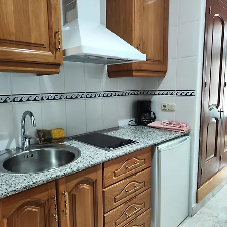 Apartamentos Leonor Carihuela Torremolinos Exterior photo