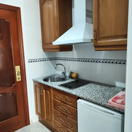 Apartamentos Leonor Carihuela Torremolinos Exterior photo